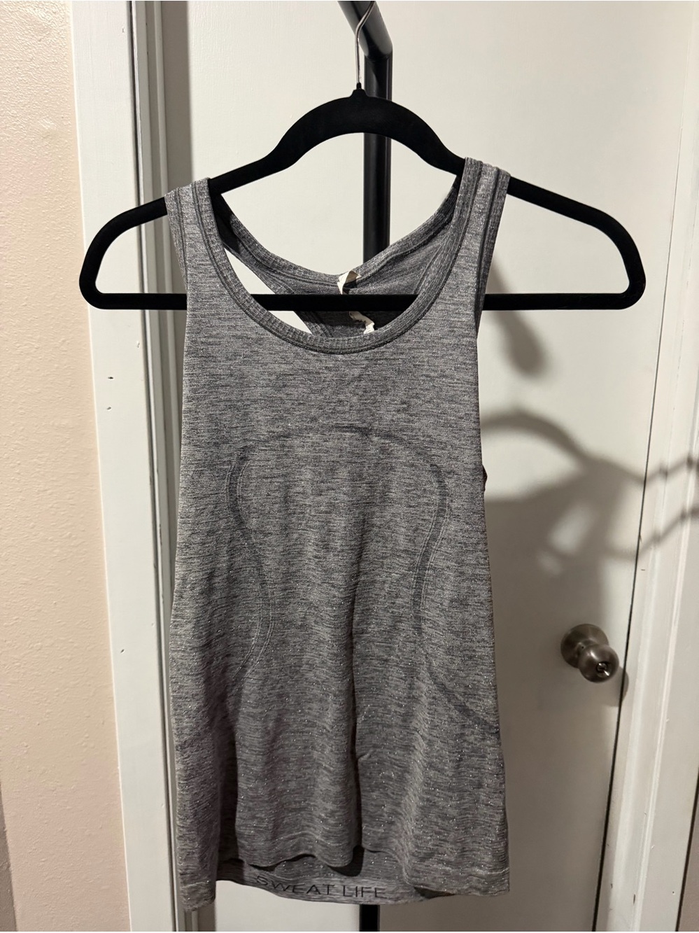 Lululemon Swiftly Tech Shimmer Tank Top Gray Glitter Racerback Women’s Size 6